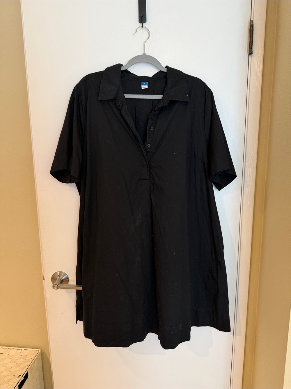 Old Navy Black dress